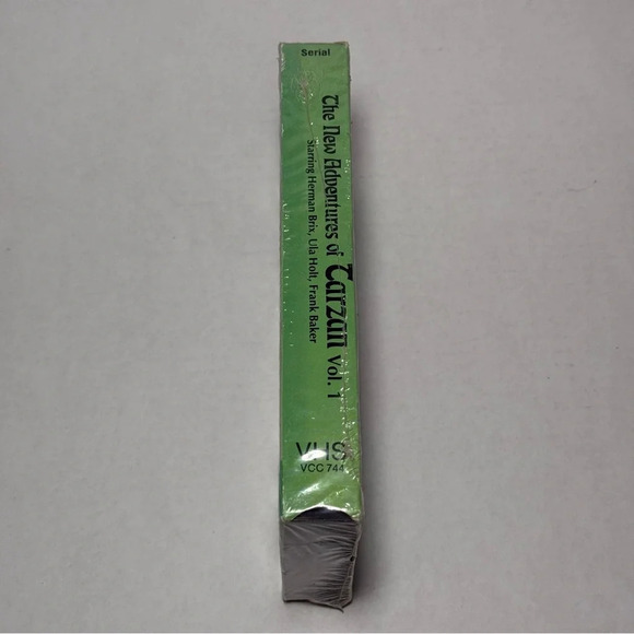 The New Adventures of Tarzan VHS - Picture 3 of 4